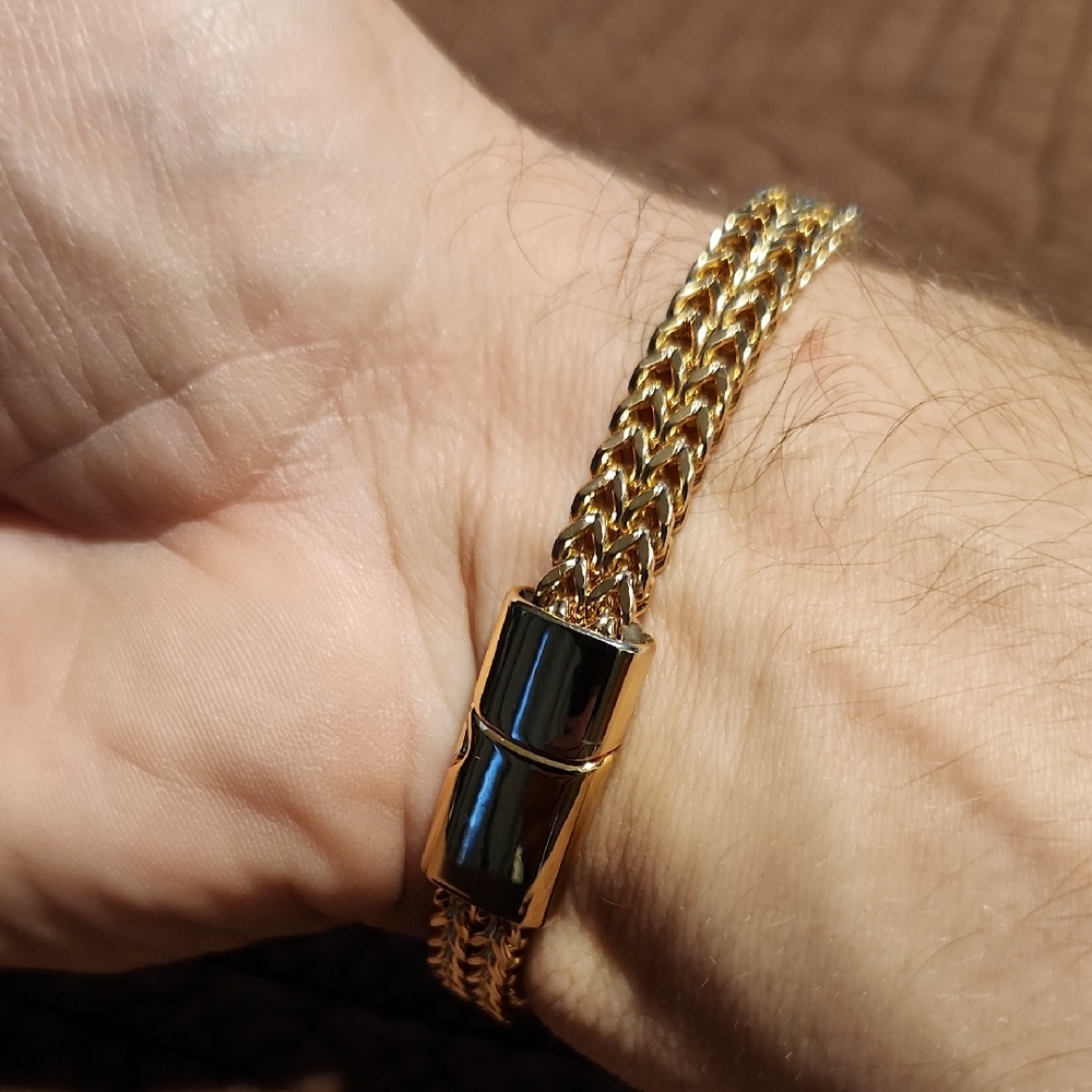Mend Doublee Franco Gold Color Bracelet. 8.5mm ×8.5" Brand New